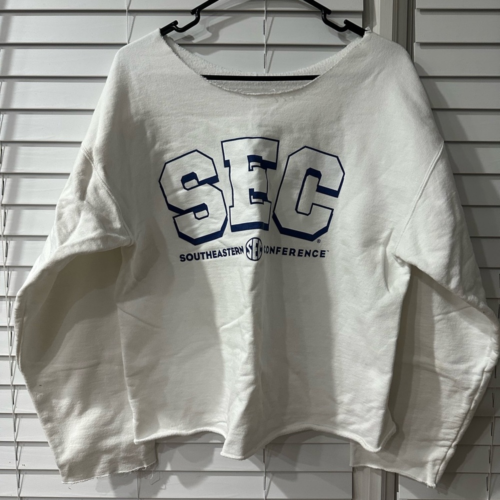 SEC Division White Sweater 🤍 Size L! Best Offer Accepted!